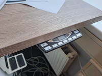 Elektrisch zit-sta bureau - afbeelding 2 van  3