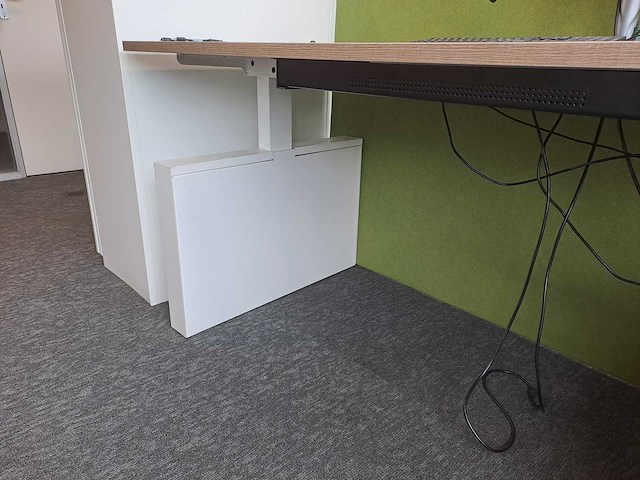 Elektrisch zit-sta bureau - afbeelding 3 van  3