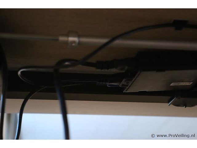 Elektrisch zit-sta bureau - afbeelding 4 van  5