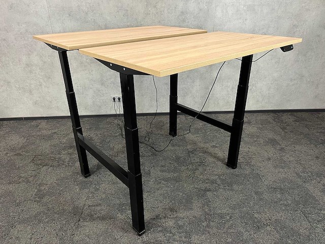Elektrisch zit-sta duo bureau 140x75 - refurbished - afbeelding 13 van  19