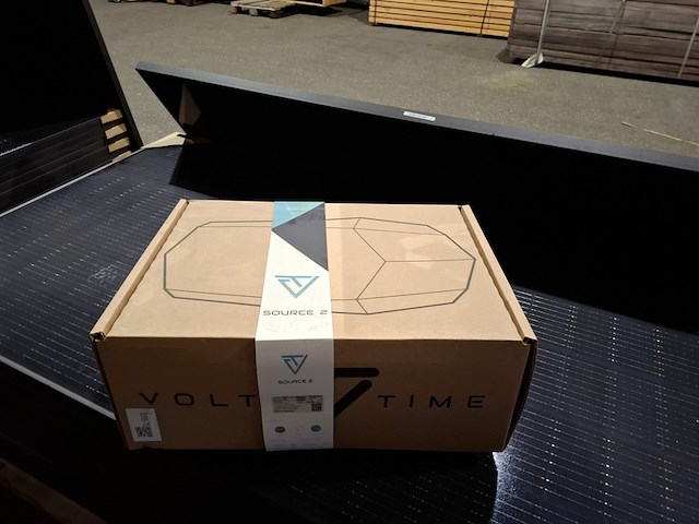 Elektrische auto lader volt time, source 2 lite socket, wit, bouwjaar 2024 - afbeelding 1 van  4