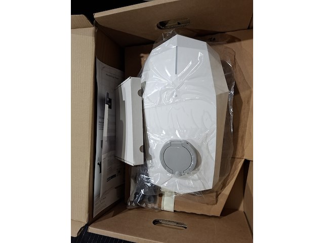 Elektrische auto lader volt time, source 2 lite socket, wit, bouwjaar 2024 - afbeelding 5 van  5