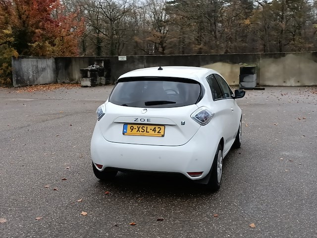 Elektrische auto renault, zoe q210 zen quickcharge 22 kwh, wit, bouwjaar 2014 - afbeelding 2 van  45