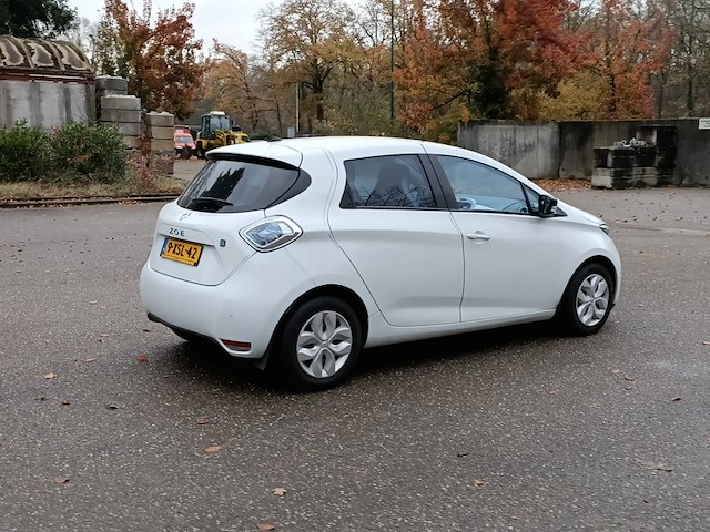 Elektrische auto renault, zoe q210 zen quickcharge 22 kwh, wit, bouwjaar 2014 - afbeelding 5 van  45