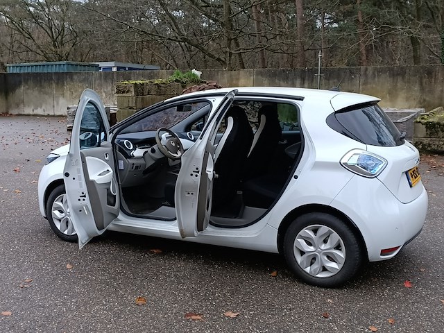 Elektrische auto renault, zoe q210 zen quickcharge 22 kwh, wit, bouwjaar 2014 - afbeelding 30 van  45