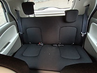 Elektrische auto renault, zoe q210 zen quickcharge 22 kwh, wit, bouwjaar 2014 - afbeelding 31 van  45
