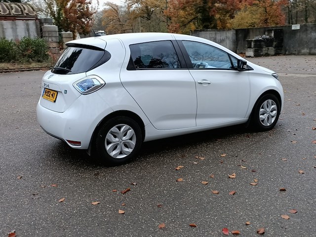 Elektrische auto renault, zoe zen quickcharge 22 kwh, wit, bouwjaar 2014 - afbeelding 6 van  36