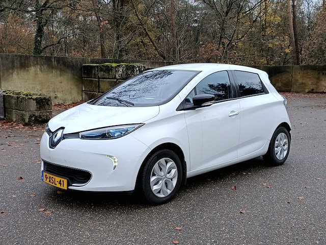 Elektrische auto renault, zoe zen quickcharge 22 kwh, wit, bouwjaar 2014 - afbeelding 1 van  36