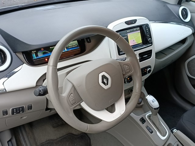 Elektrische auto renault, zoe zen quickcharge 22 kwh, wit, bouwjaar 2014 - afbeelding 15 van  36