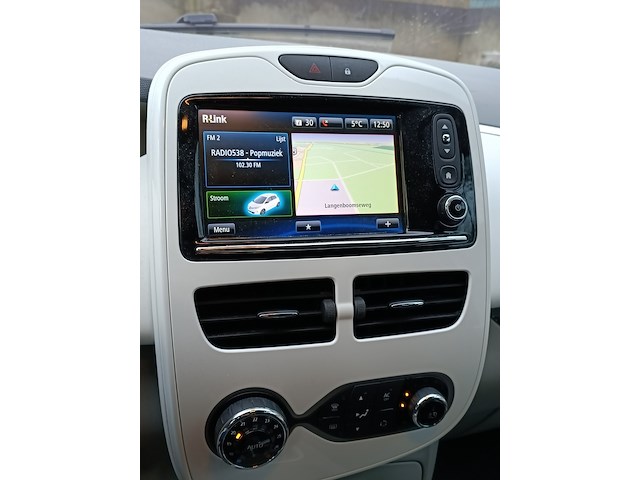 Elektrische auto renault, zoe zen quickcharge 22 kwh, wit, bouwjaar 2014 - afbeelding 17 van  36