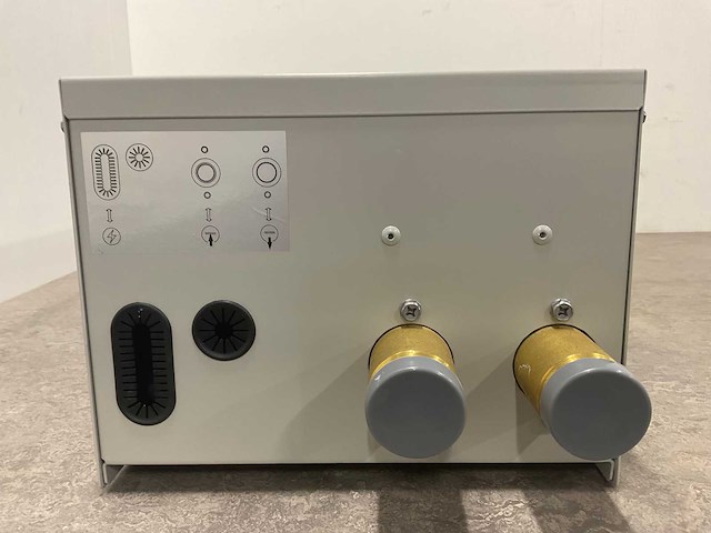 Elektrische backup 4,5 kw - afbeelding 3 van  9