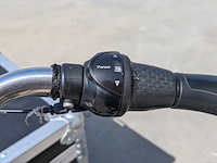 Elektrische bakfiets, met shimano steps e-bike aandrijving - afbeelding 8 van  26