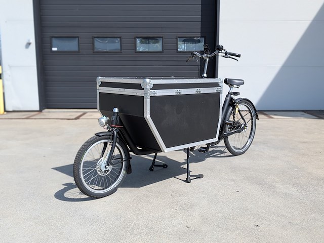 Elektrische bakfiets, met shimano steps e-bike aandrijving - afbeelding 1 van  26