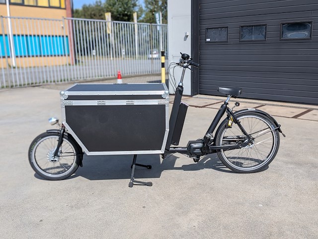 Elektrische bakfiets, met shimano steps e-bike aandrijving - afbeelding 12 van  26