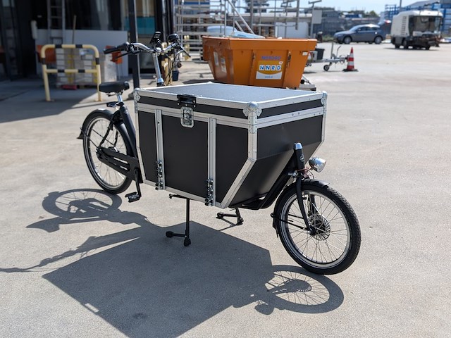 Elektrische bakfiets, met shimano steps e-bike aandrijving - afbeelding 24 van  26