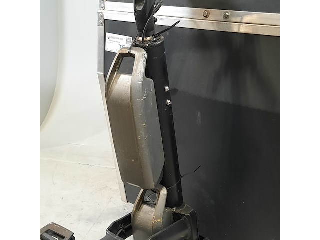 Elektrische bakfiets, urban arrow, cargo flight case - afbeelding 13 van  21