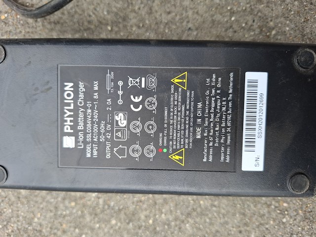 Elektrische bakfiets - afbeelding 4 van  12