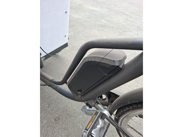 Elektrische bakfiets - afbeelding 9 van  12
