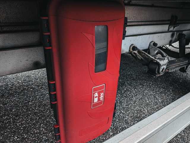 Elektrische bedrijfswagen met opbouw en laadklep, emoss, 470, 2018 - afbeelding 5 van  40