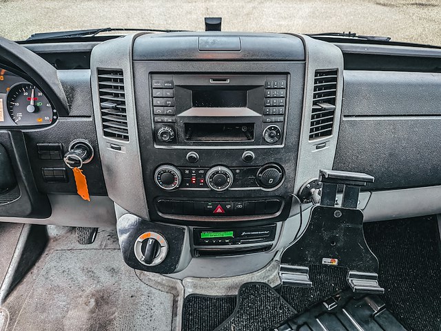 Elektrische bedrijfswagen met opbouw en laadklep, emoss, 470, 2018 - afbeelding 17 van  40