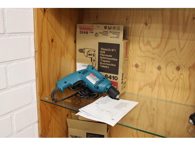 Elektrische boormachine makita 6410. nieuw in doos. - afbeelding 1 van  3