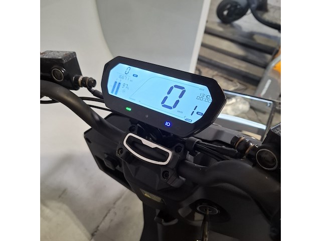 Elektrische bromscooter, super soco, cpx, 2022 - afbeelding 7 van  21