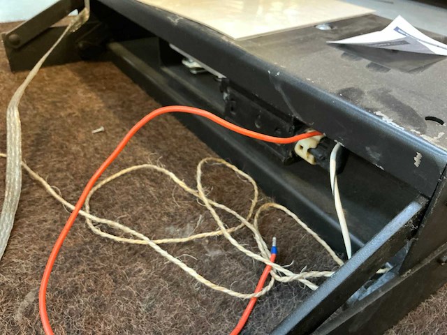 Elektrische camper inbouw opstapje - afbeelding 4 van  4