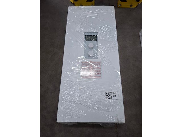 Elektrische cv ketel kospel, master batt calida compact 12/16/20/24, bouwjaar 2023 - afbeelding 1 van  4