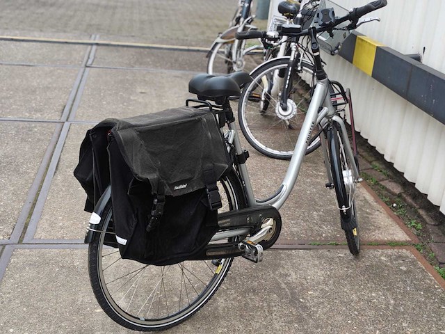 Elektrische dames fiets (3x) - afbeelding 4 van  12