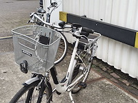 Elektrische dames fiets (3x) - afbeelding 11 van  12