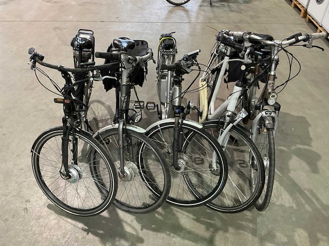 Elektrische damesfiets (5x) - afbeelding 2 van  8