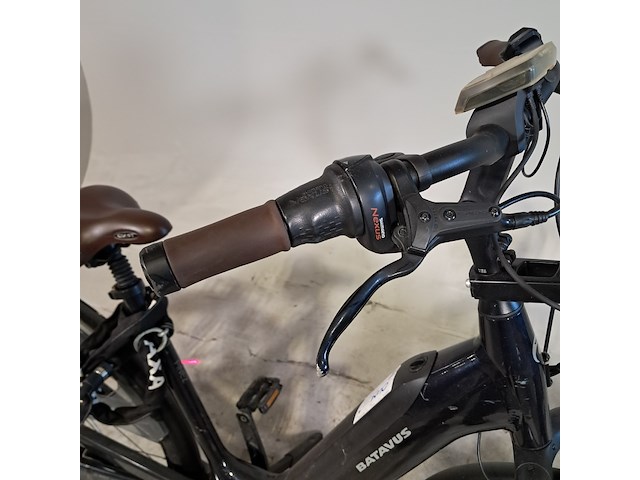 Elektrische damesfiets, batavus, finez - afbeelding 3 van  16