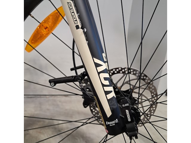 Elektrische damesfiets, bulls, cross - afbeelding 11 van  19