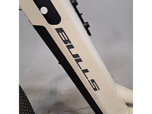 Elektrische damesfiets, bulls, cross - afbeelding 13 van  19