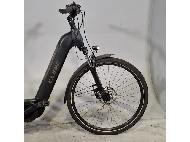 Elektrische damesfiets, cube, kathmandu - afbeelding 10 van  16