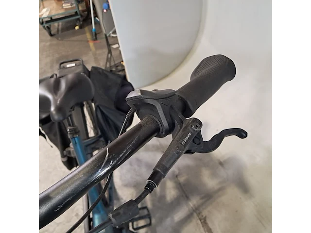 Elektrische damesfiets, cube - afbeelding 7 van  15