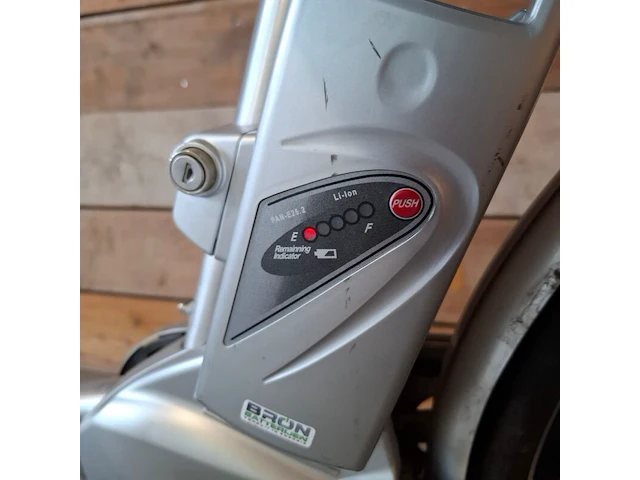 Elektrische damesfiets, flyer, c5, grijs / chroom - afbeelding 2 van  15
