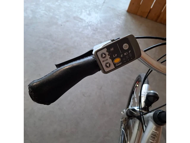Elektrische damesfiets, flyer, c5, grijs / chroom - afbeelding 7 van  15