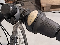 Elektrische damesfiets, giant, twist elegance - afbeelding 11 van  13