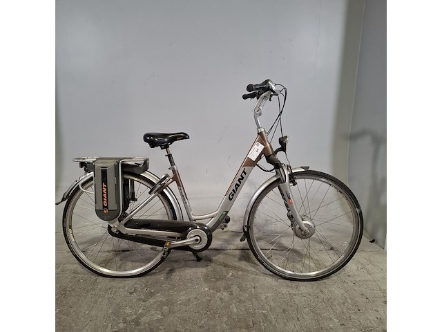 Elektrische damesfiets, giant, twist - afbeelding 1 van  14