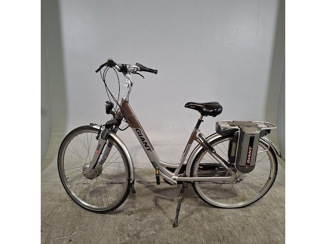 Elektrische damesfiets, giant, twist - afbeelding 7 van  14
