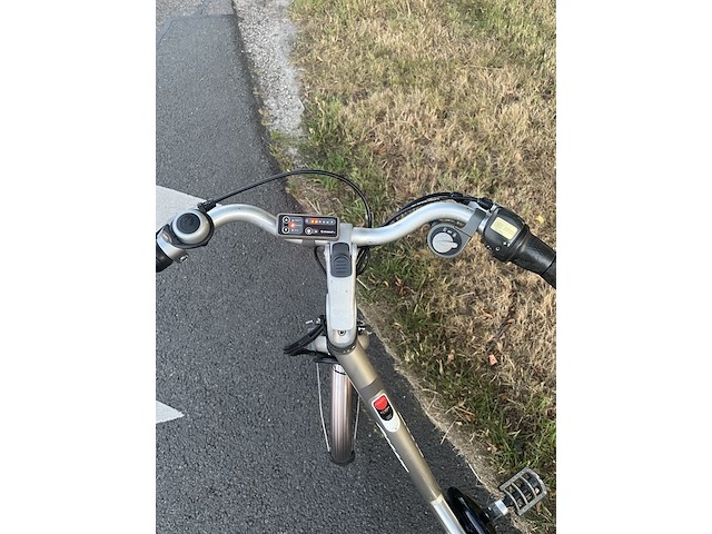 Elektrische damesfiets, giant, twist - afbeelding 3 van  8