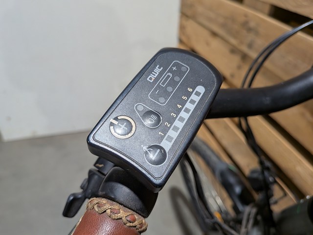 Elektrische damesfiets, qwic, trend t-fn7.2lt - afbeelding 11 van  16