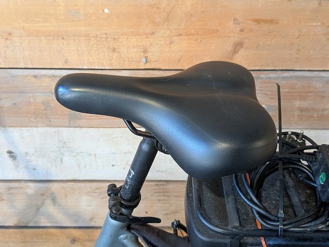 Elektrische damesfiets, qwic, trend - afbeelding 10 van  13