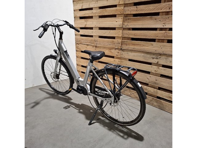 Elektrische damesfiets , qwic - afbeelding 9 van  14