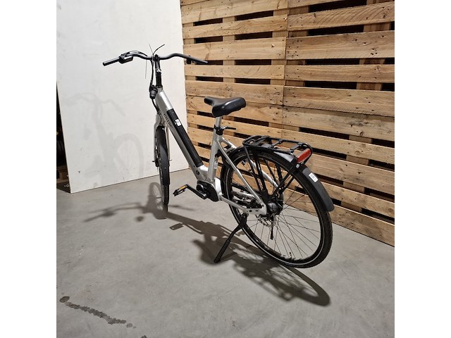 Elektrische damesfiets, qwic - afbeelding 9 van  14