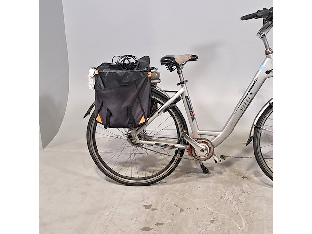 Elektrische damesfiets, stella, modena royale - afbeelding 7 van  14