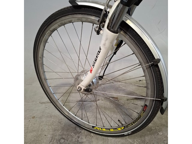 Elektrische damesfiets, stella, verona - afbeelding 9 van  14