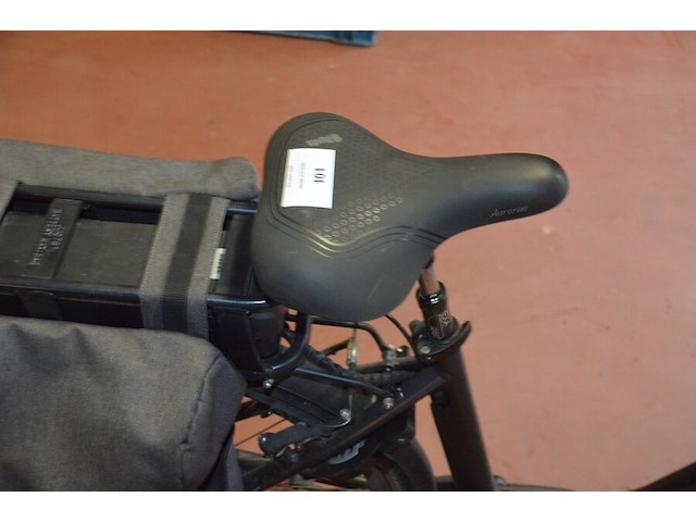 Elektrische damesfiets "veloci" met sleutel en lader - afbeelding 11 van  15