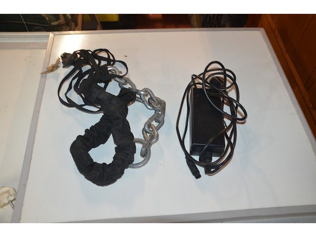 Elektrische damesfiets "veloci" met sleutel en lader - afbeelding 13 van  15